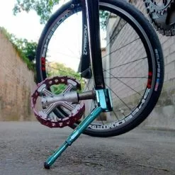 Funecobikes Béquille Pour Fixation Sur Pédale Vélo -Rubéna Soldes Boutique bequille pour fixation sur pedale velo 2