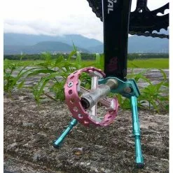 Funecobikes Béquille Pour Fixation Sur Pédale Vélo -Rubéna Soldes Boutique bequille pour fixation sur pedale velo 3