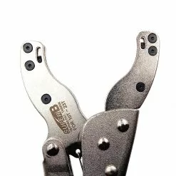 Super B Outil Pour Une Bonne Prise En Main Des Cassettes De Vélo -Rubéna Soldes Boutique outil pour une bonne prise en main des cassettes de velo 3