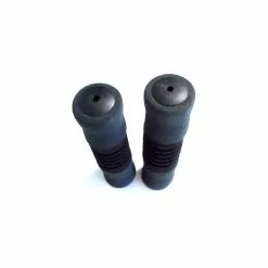 Maxxus Paire De Poignée En Mousse Pour Guidon De Vélo + Embouts 7 Maxxus Paire De Poignée En Mousse Pour Guidon De Vélo + Embouts -Rubéna Soldes Boutique paire de poignee en mousse pour guidon de velo embouts 2