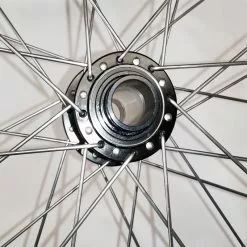 Funecobikes Roue 20 " Fat Bike Avec Moyeu Frein à Disque Et Axe -Rubéna Soldes Boutique roue 20 fat bike avec moyeu frein a disque et axe 5